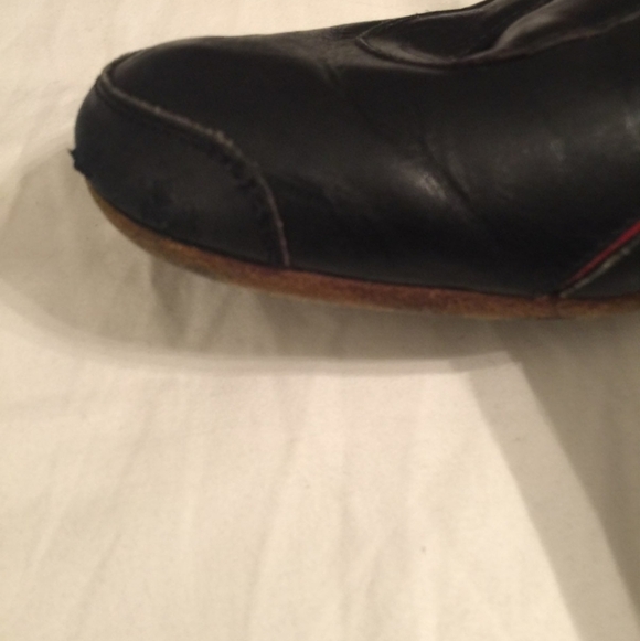 Louis Vuitton Black Leather Men\'s Sneakers UK 6 US 7 on the chart main image 10